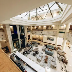 Mirabelle Plaza By Dan Hotel